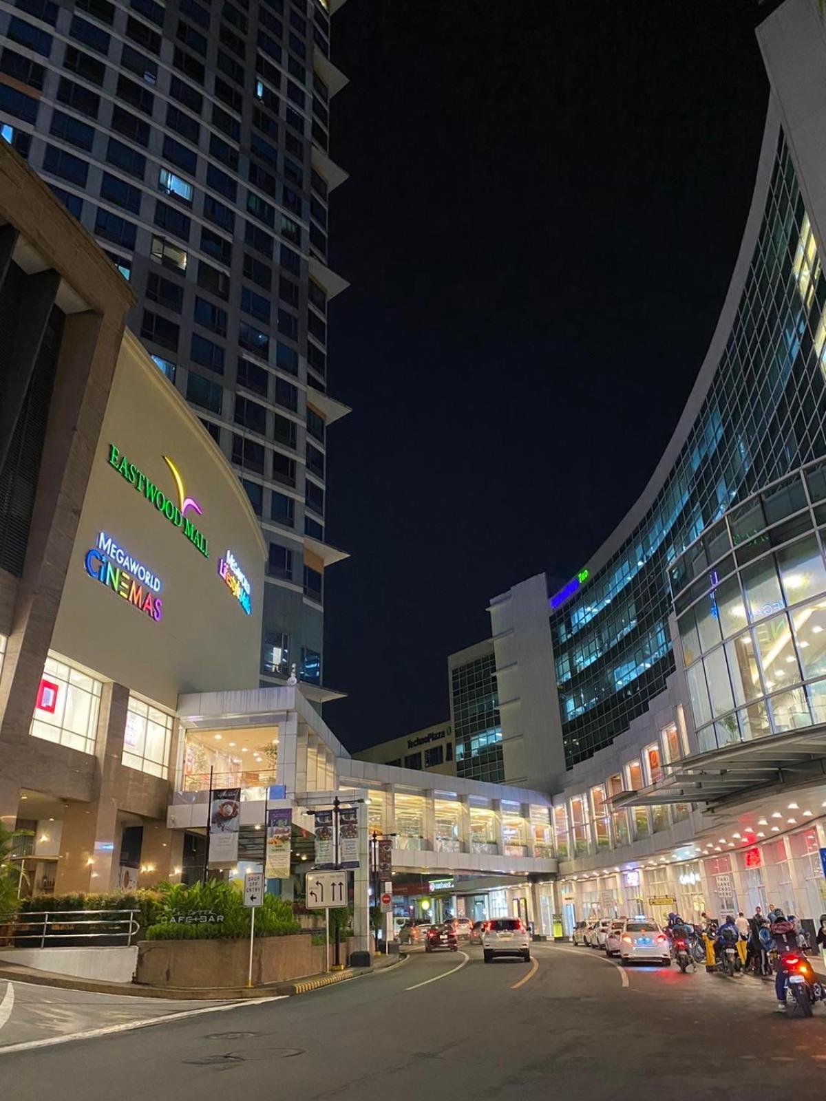 Classy 2Br Suite At Eastwood City With Pool And City Skyline View Manila Ngoại thất bức ảnh